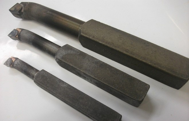 Расточные резцы предназначенные для глухих отверстий Расточные резцы предназначенные для глухих отверстий